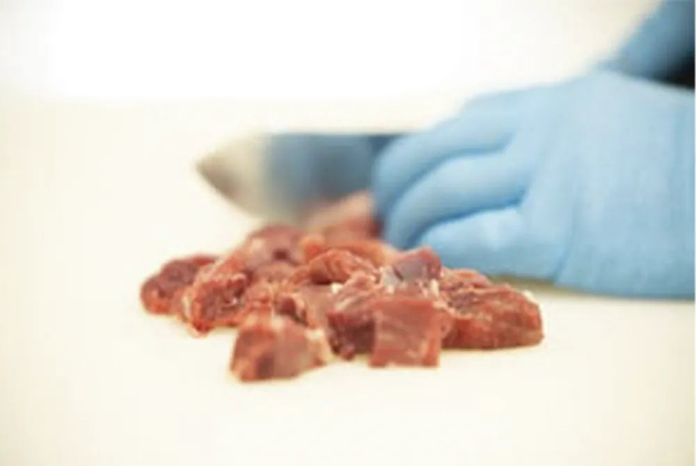 猪生肉カット　200g(冷凍品)