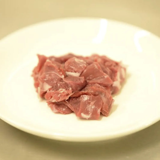 【定期便】鹿生肉カット 200g × 10パック (冷凍品)